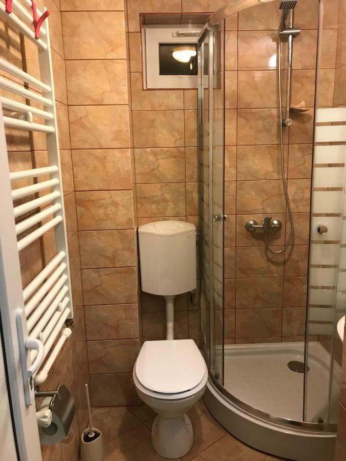 Casa Bucurr Hotel Afumaţi Buitenkant foto